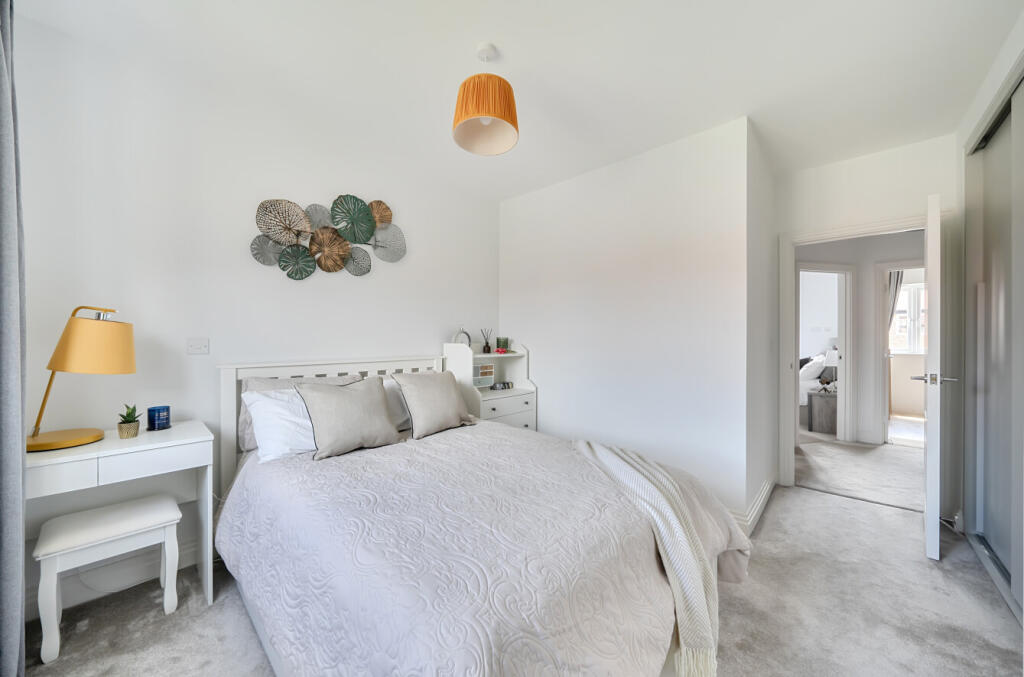 Ferris Green, Warfield, Bracknell, Berkshire, RG42 - View 6