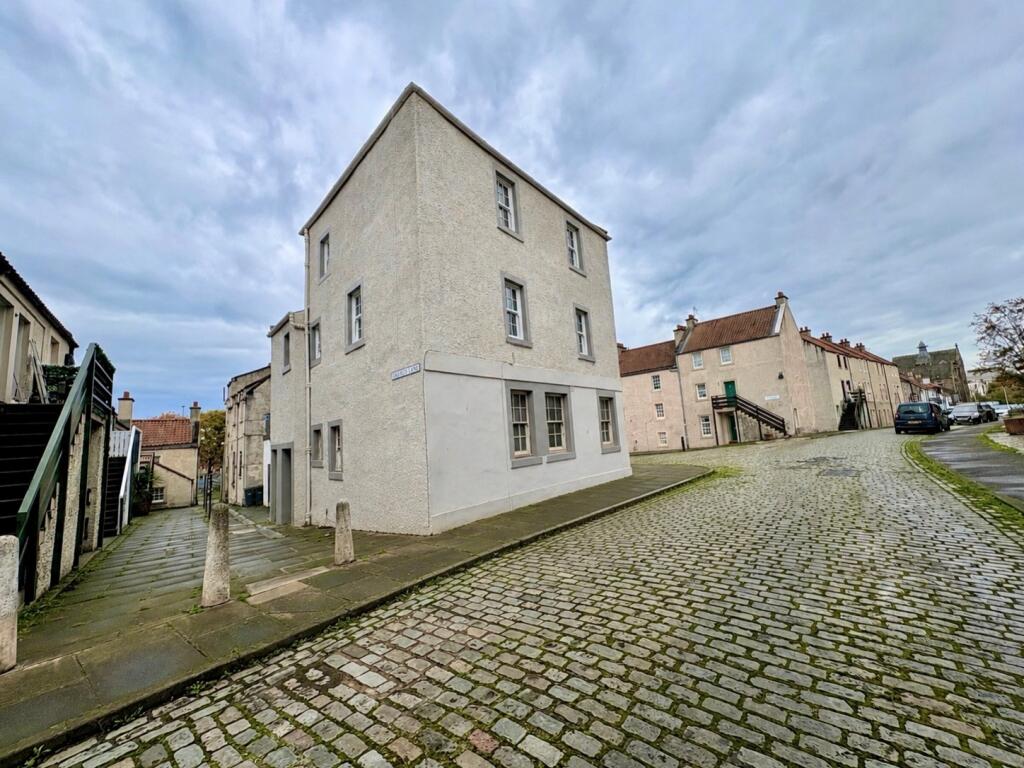 Main image of property: 1 Wester Close, Edinburgh, Midlothian, EH6