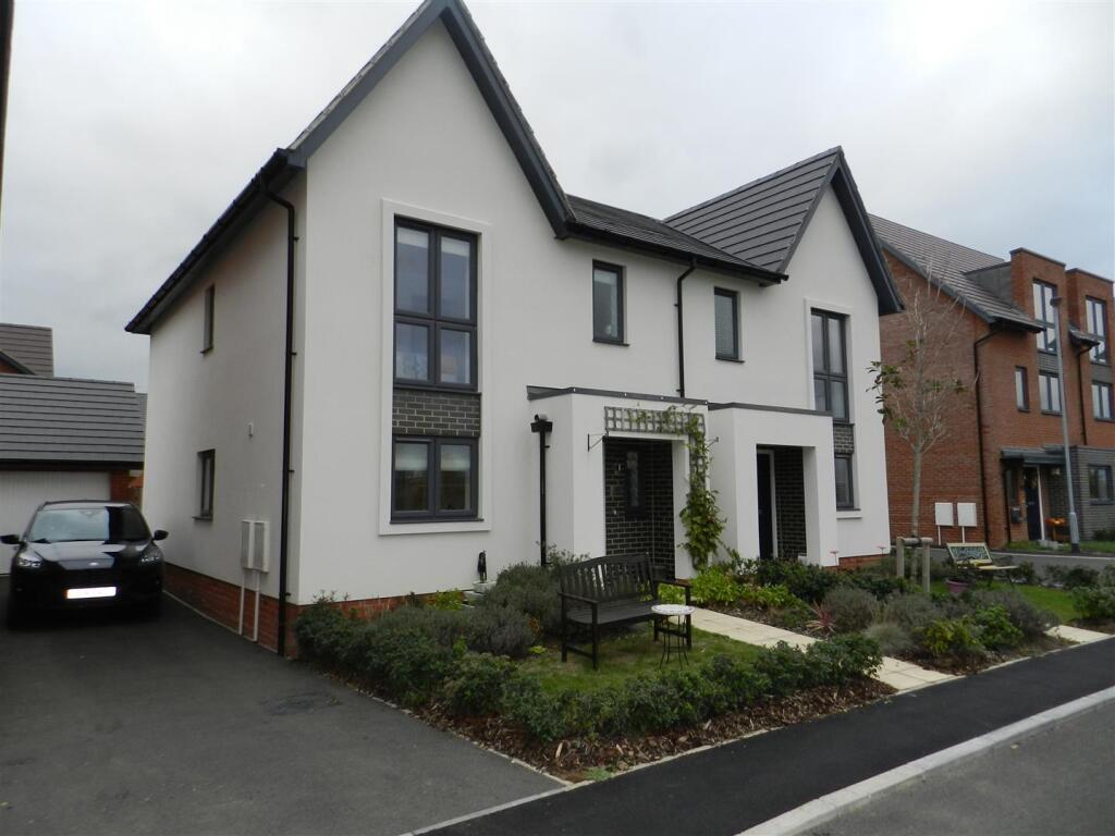 Main image of property: MONKSMOOR