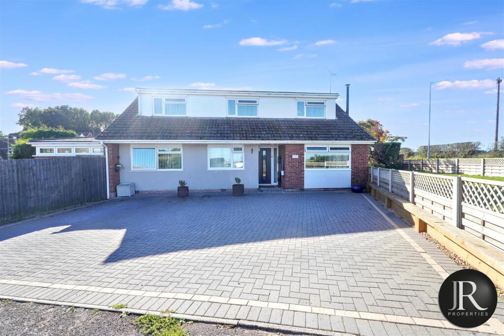 Main image of property: Penk Drive North, Etching Hill