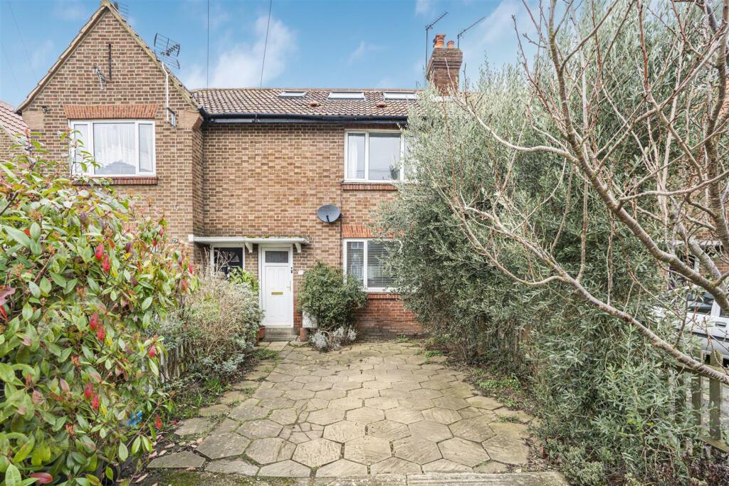 Main image of property: Mead Road, Ham, Richmond Upon Thames