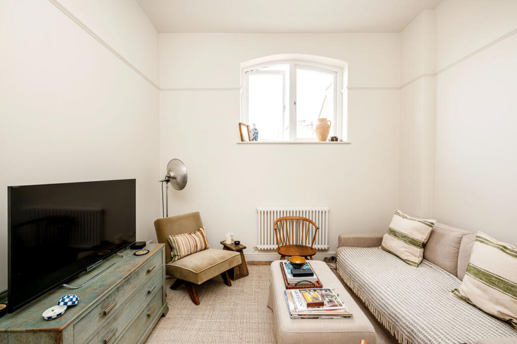 Main image of property: Trenmar Gardens, London, NW10
