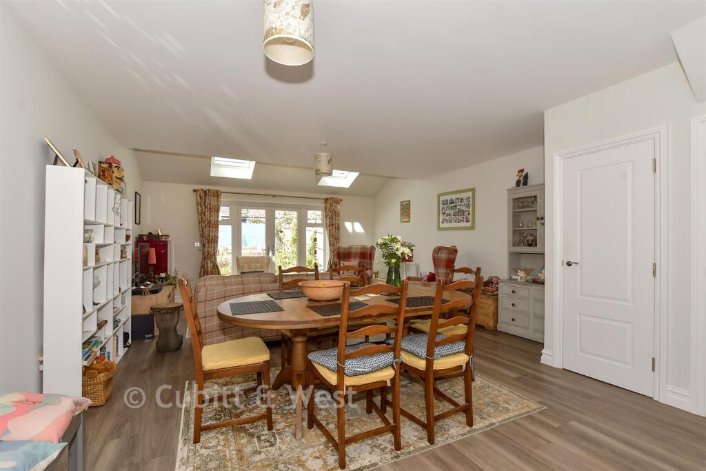Main image of property: Rush Gardens, Southwater, Horsham, West Sussex