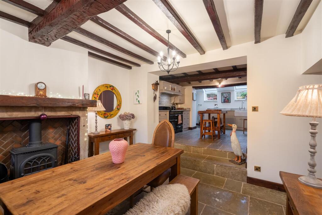 The Tudors, Adel Mill - View 5