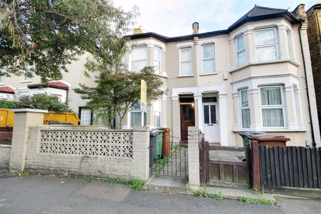 Main image of property: Leytonstone, London, E11