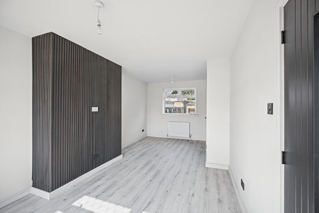 House in Motherwell, North Lanarkshire - View 2