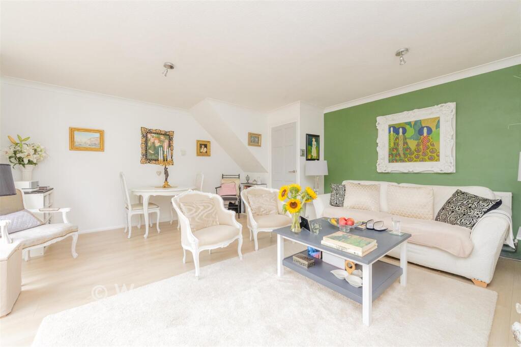 House in Gravesham, Gravesend - View 2