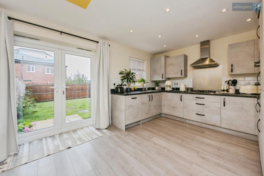 House in Crewe, Cheshire East - View 4