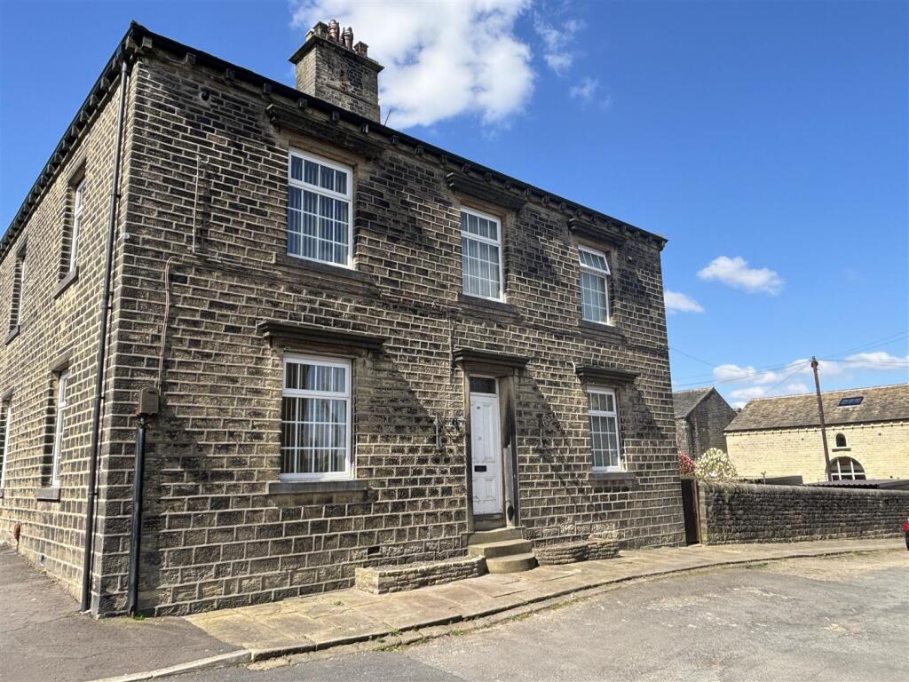 Main image of property: Towngate, Sowerby Bridge, HX6