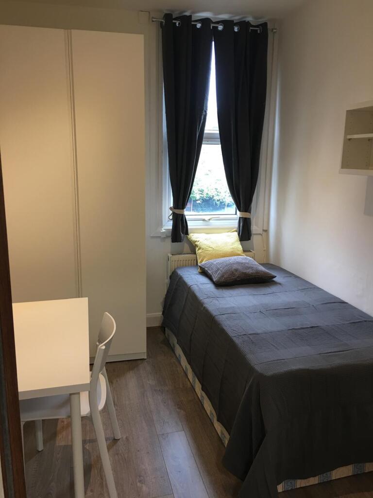 Main image of property: Talgarth Road, W14