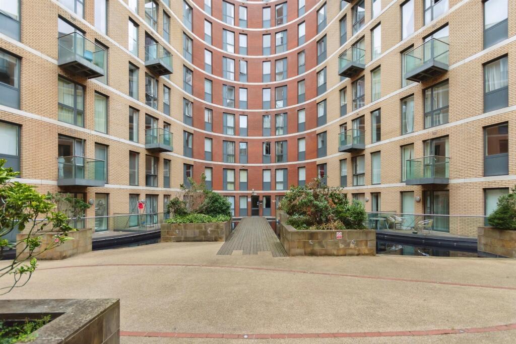 Main image of property: Essex Street, Birmingham