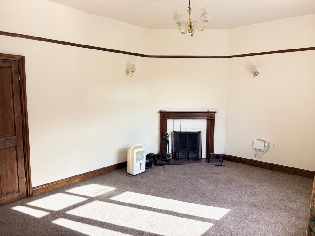 House in Lancaster - View 2