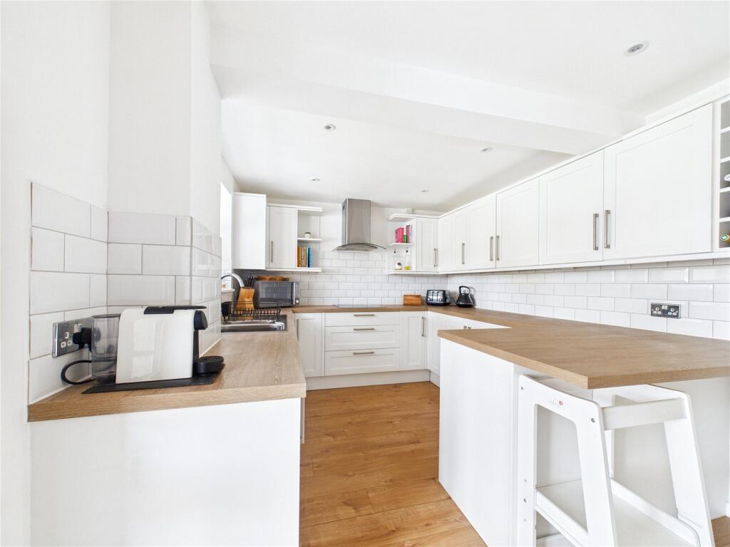 Dombey Close, Chelmsford, Essex, CM1 photo 2