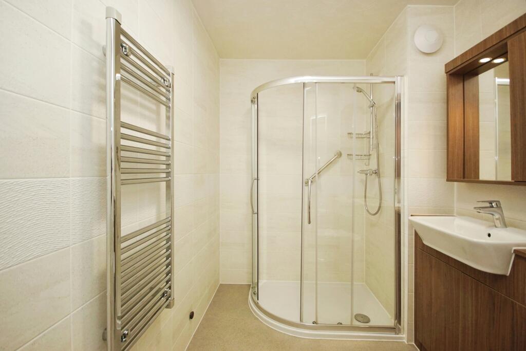 Normandy Drive, Yate, Bristol, Gloucestershire, BS37 photo 4