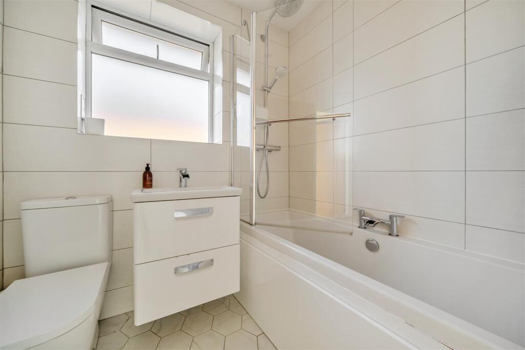 Additional image 16 of Purnells Way, Knowle