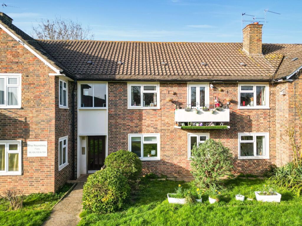 Main image of property: The Roundway, Claygate, KT10