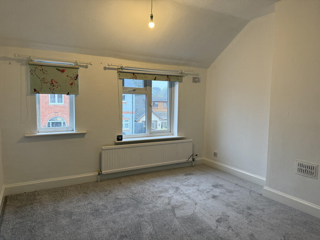 House in Hinckley and Bosworth, Lash Hill, Hinckley - View 4