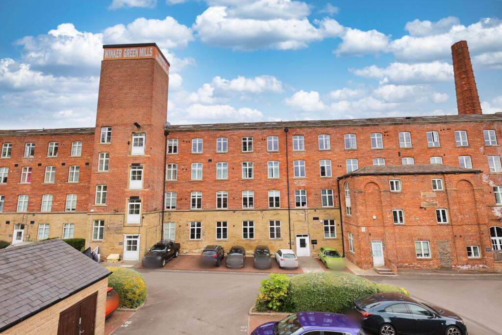 2-bed house on Eyres Mill Side, Armley, Leeds, West Yorkshire, LS12, £175,000