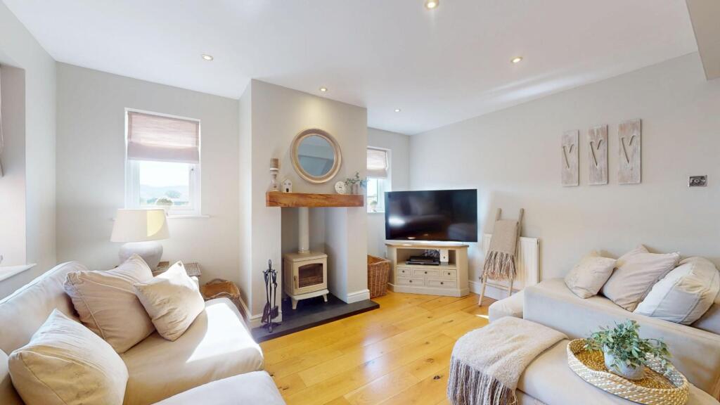 House in Llandudno - View 3
