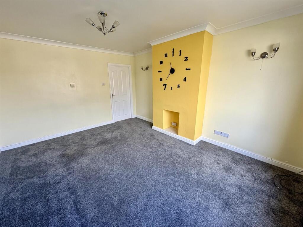 House in Wakefield - More