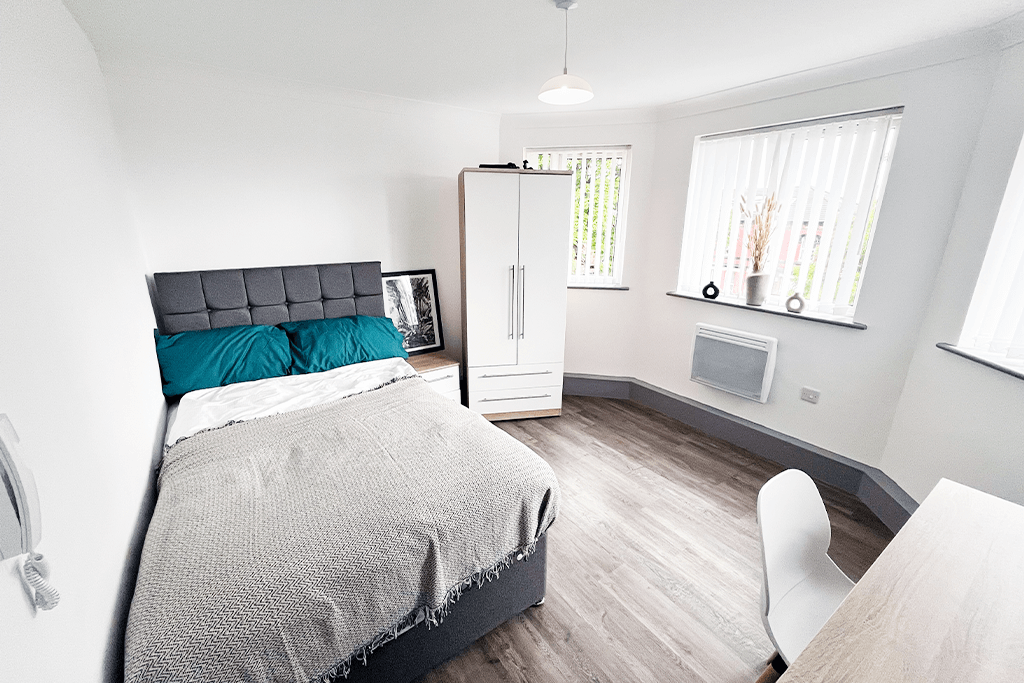 Apartment in Chester - View 3