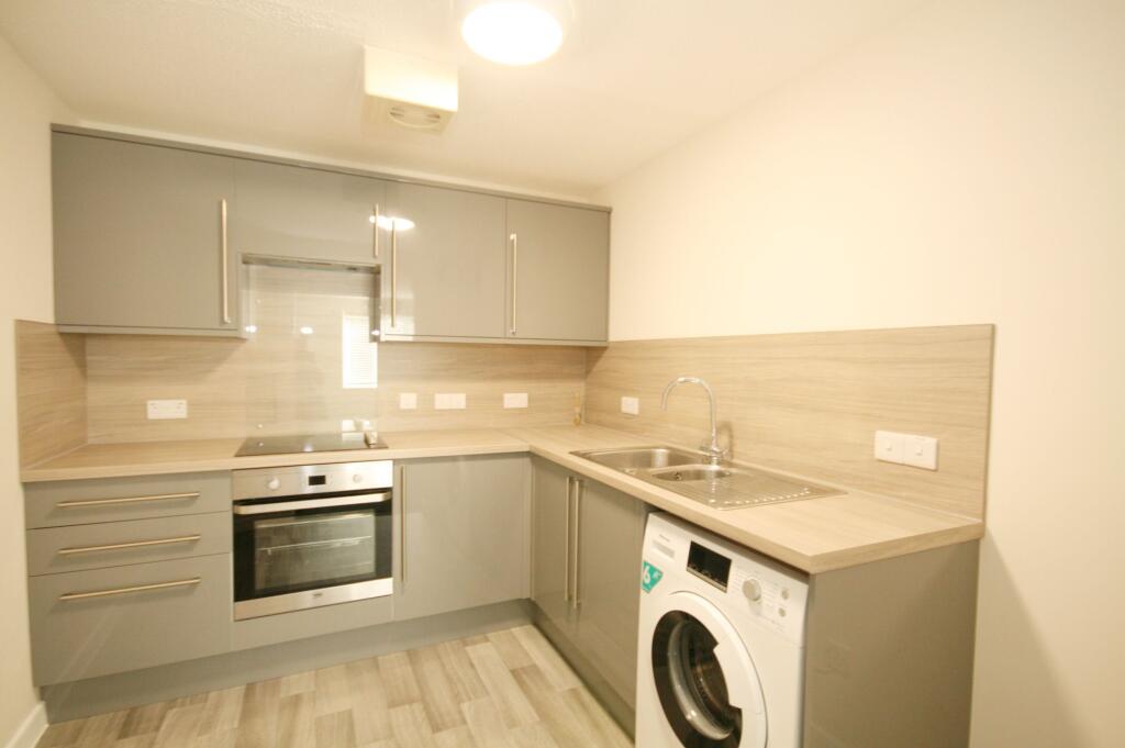 Apartment in South Oxfordshire, Wheatley - View 3