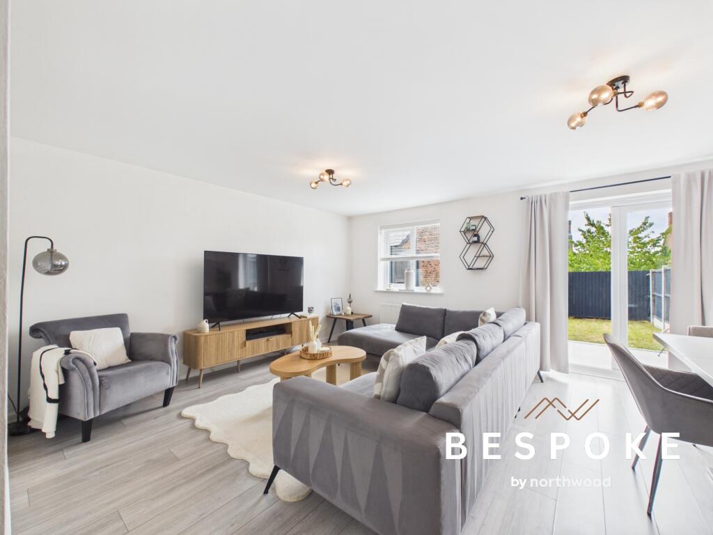 House in Stoke-on-Trent - View 5