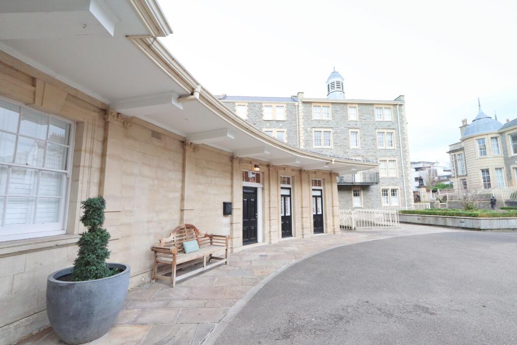 2-bed flat on 82 The General, Guinea Street, Bristol, £450,000
