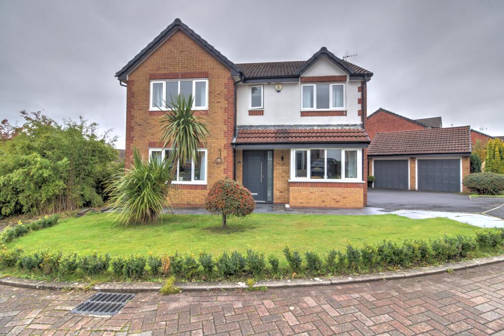 4-bed detached on Campbell Close, Blackburn, BB2, £360,000
