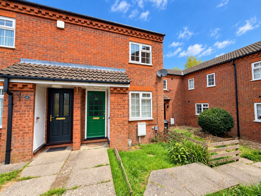 Main image of property: Ormsby Close, Luton, Bedfordshire, LU1 3SN