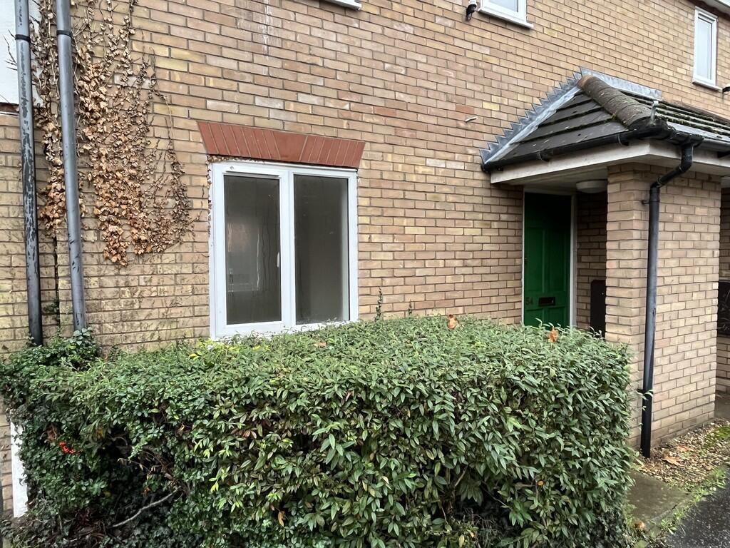 Main image of property: Avignon Close, Colchester