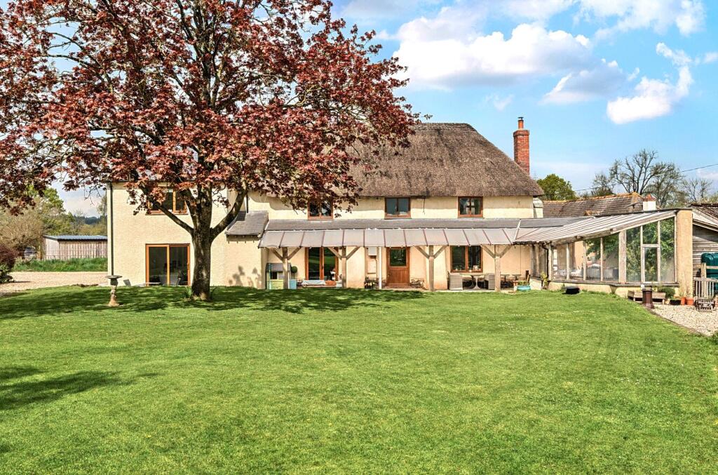 Main image of property: Broadclyst, Exeter