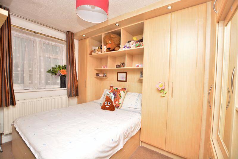 2 bedroom semi-detached house for rent