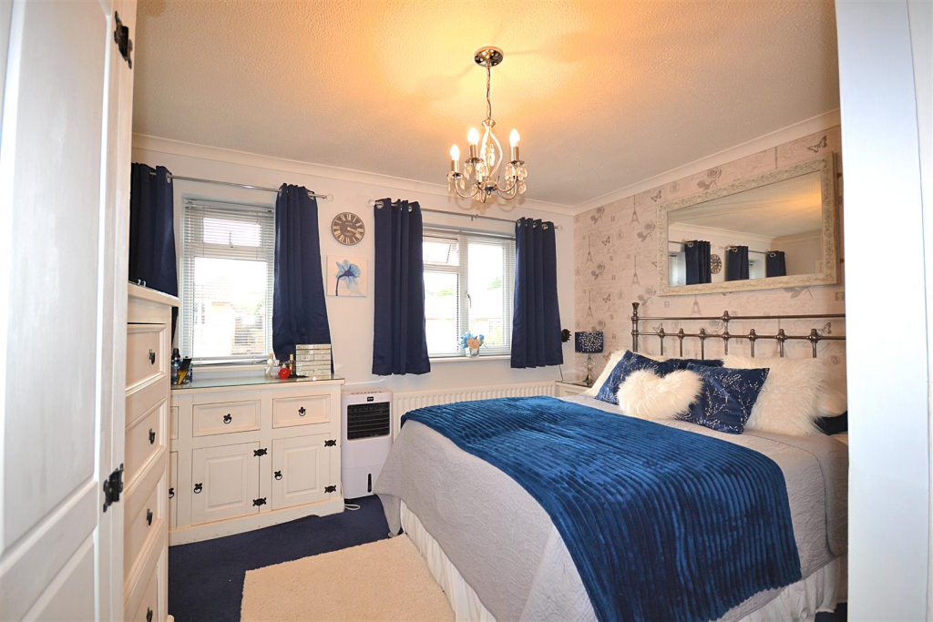 House in Bridport, Dorset - View 4