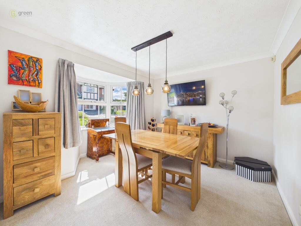 Betteridge Drive, Sutton Coldfield, B76 photo 4