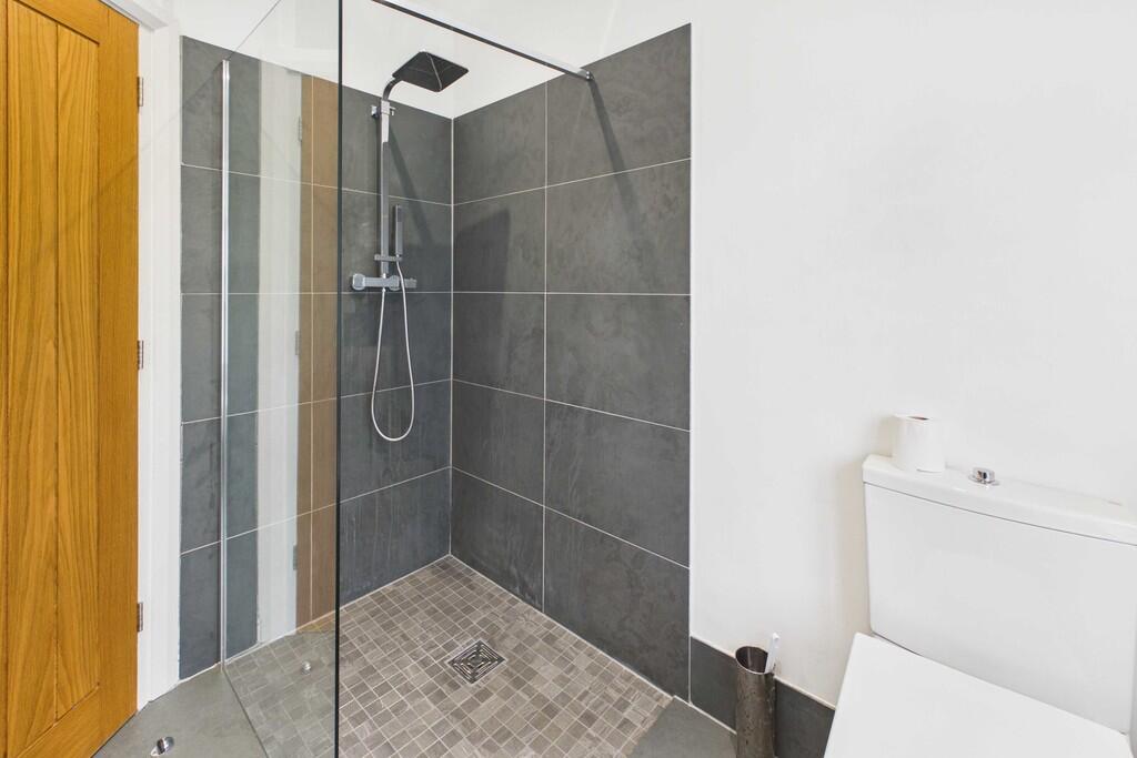 Charnston A, Charney Road, Grange-over-Sands, Cumbria, LA11 6BP - More