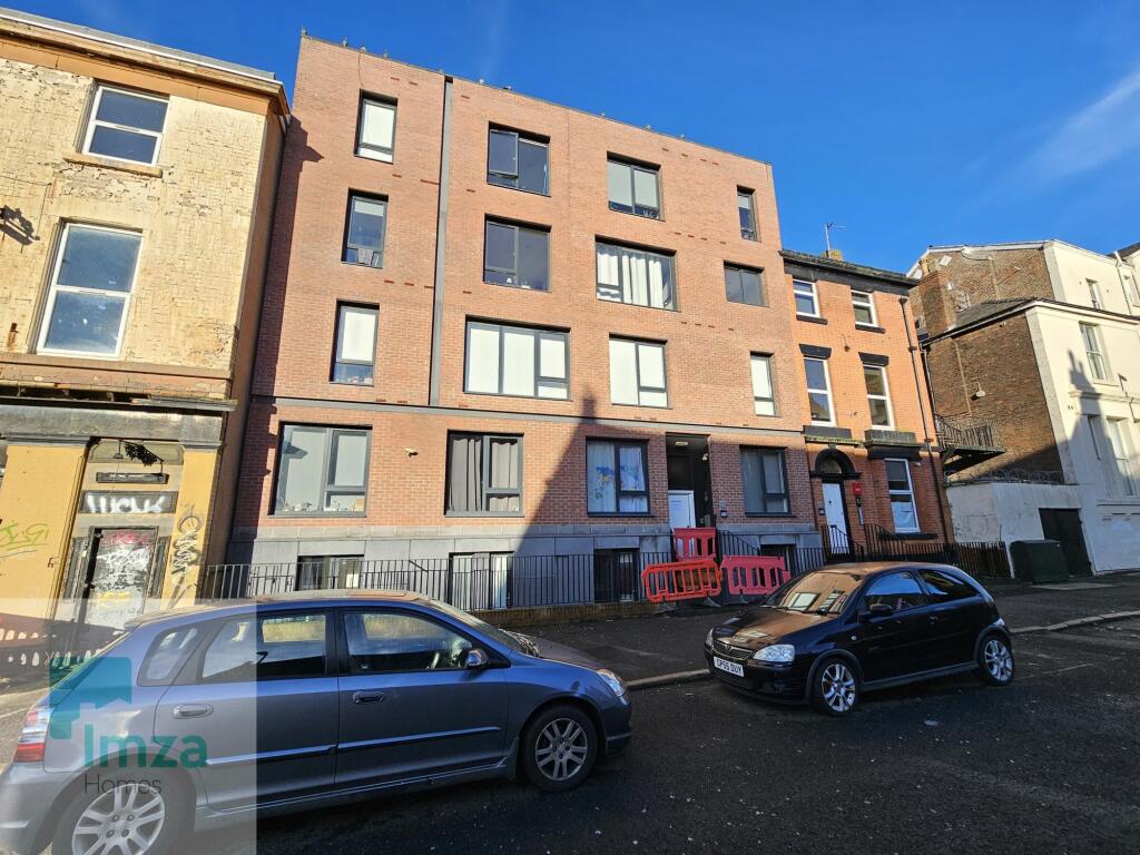Studio flat on Upper Hill Street, Liverpool, Merseyside, L8 8EN, £40,000