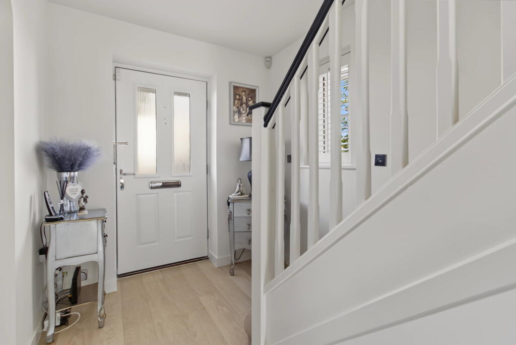 House in Romford - View 5