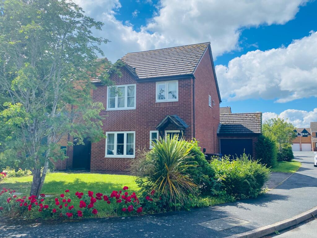 Main image of property: Jay Close, Bicester, Oxfordshire, OX26