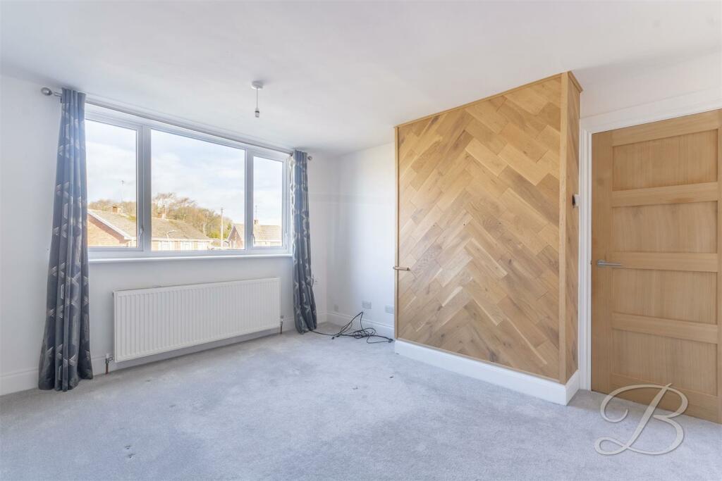 House in Mansfield, Forest Town - View 5