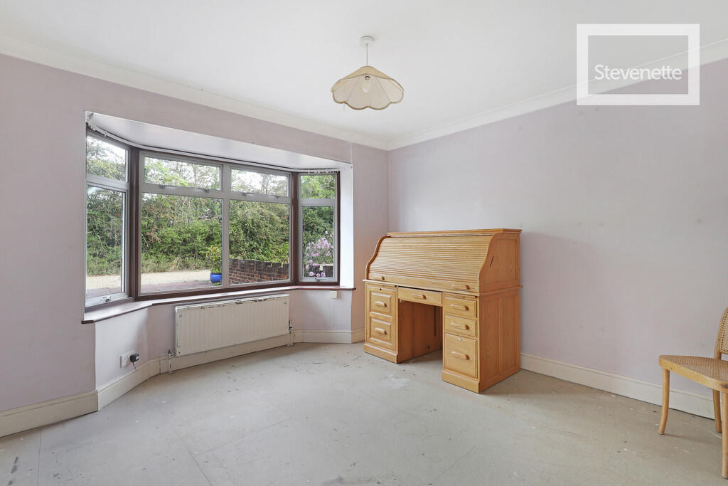 Carpenters Arms Lane, Thornwood photo 3