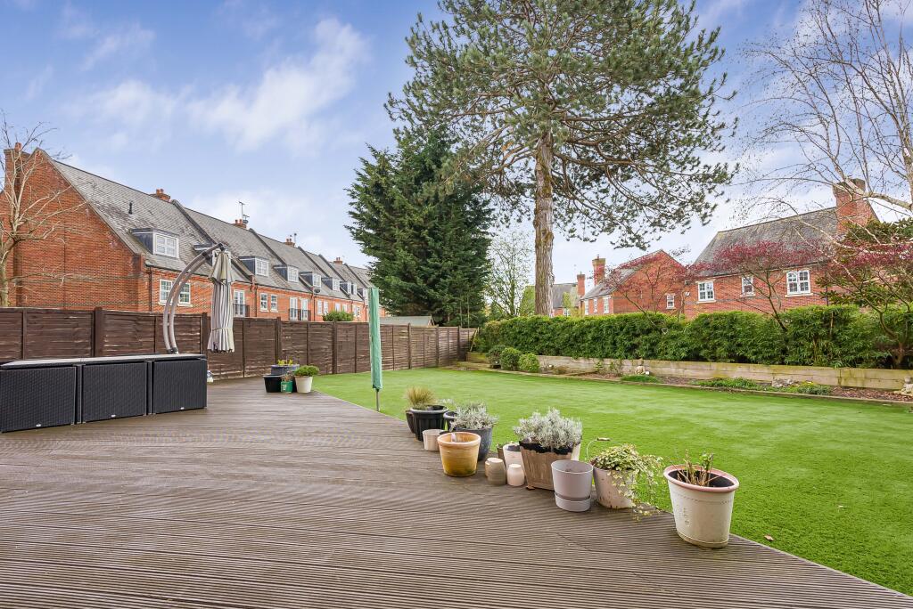 Additional image 10 of Boyes Crescent, London Colney, AL2