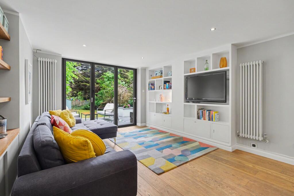 Apartment in London, Brownswood Park, Stoke Newington - View 3