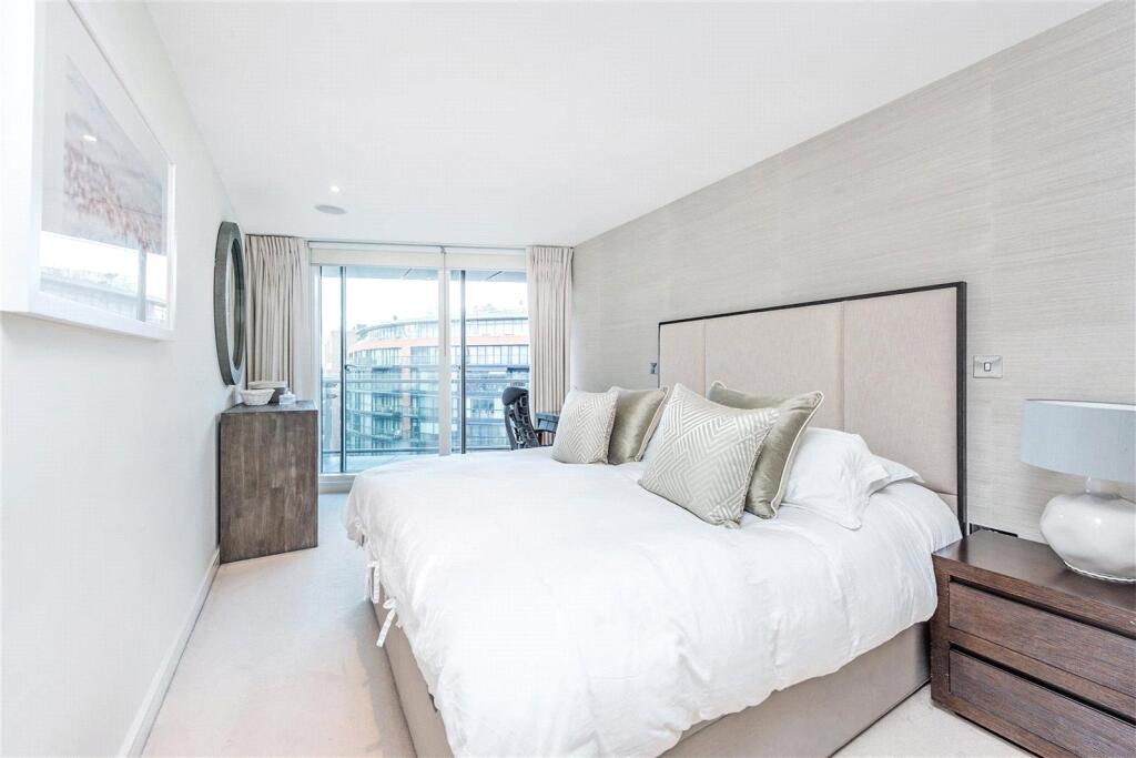 Apartment in London - More