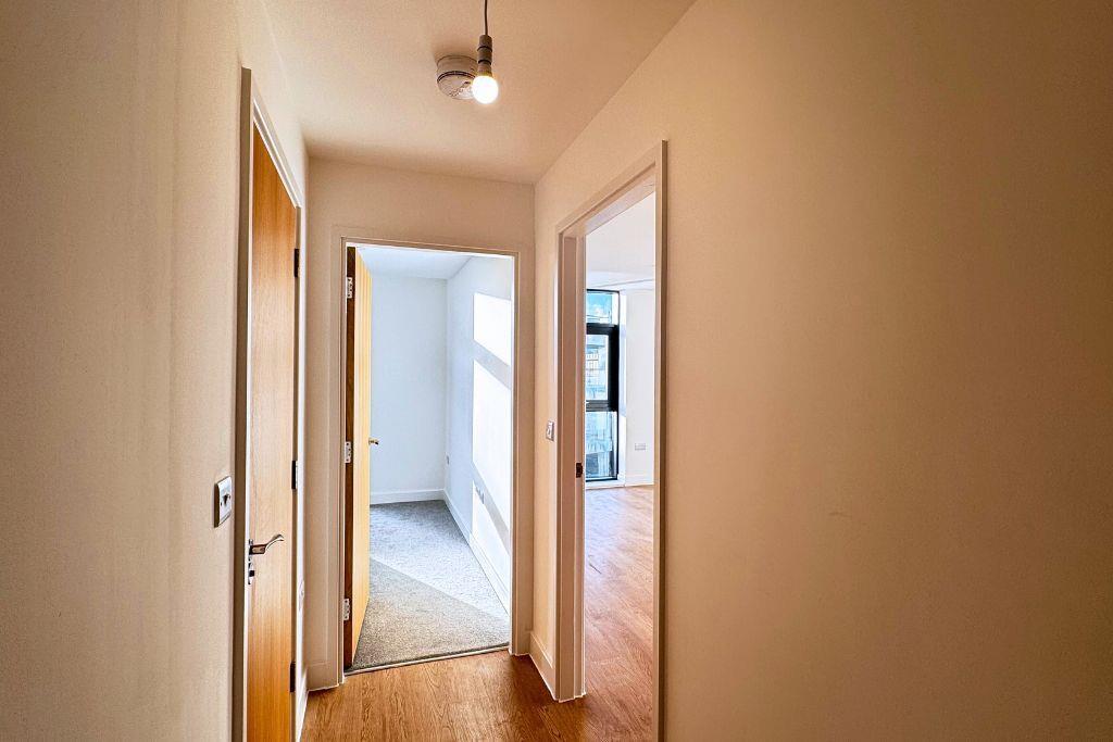 Apartment in Manchester - View 5