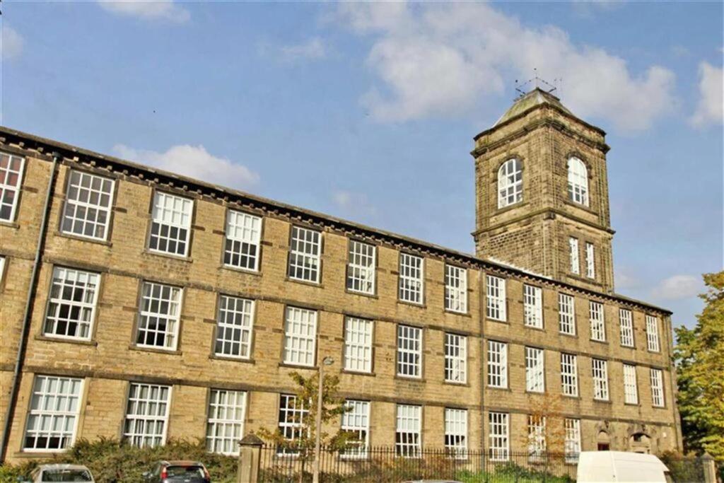 Main image of property: Carleton Mill, Carleton