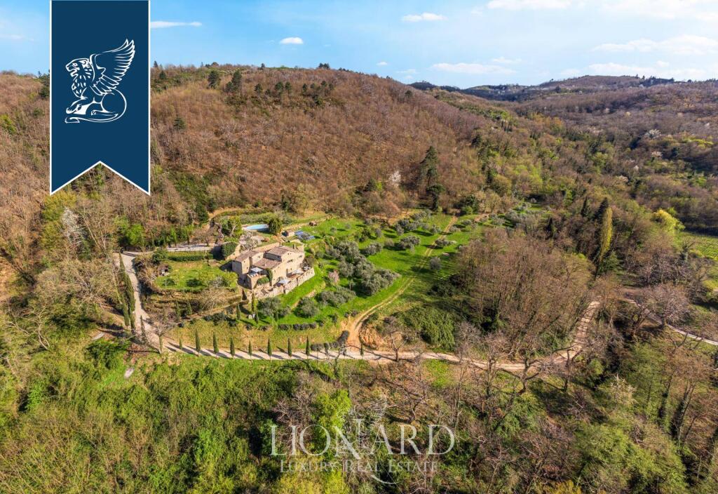 Main image of property: Abruzzo, L`Aquila, Pescina