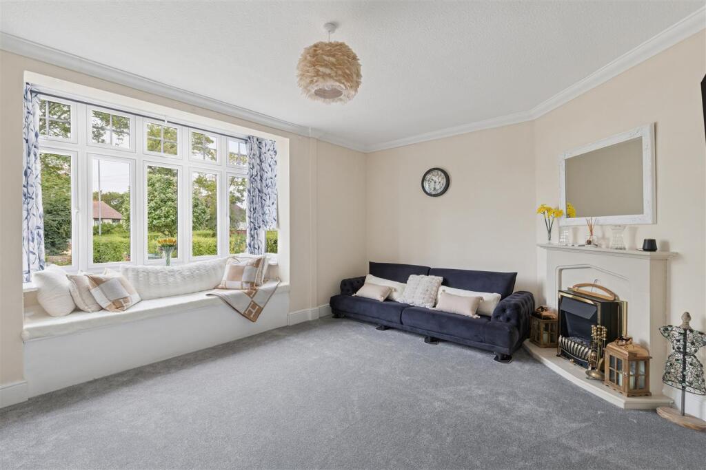 House in Stevenage - View 4
