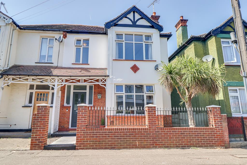 Main image of property: Westcliff Park Drive, Westcliff-on-Sea