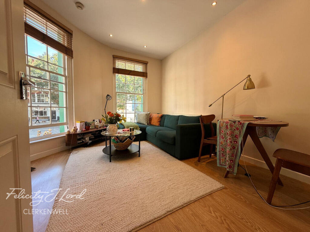 Apartment in London, Clerkenwell - View 4